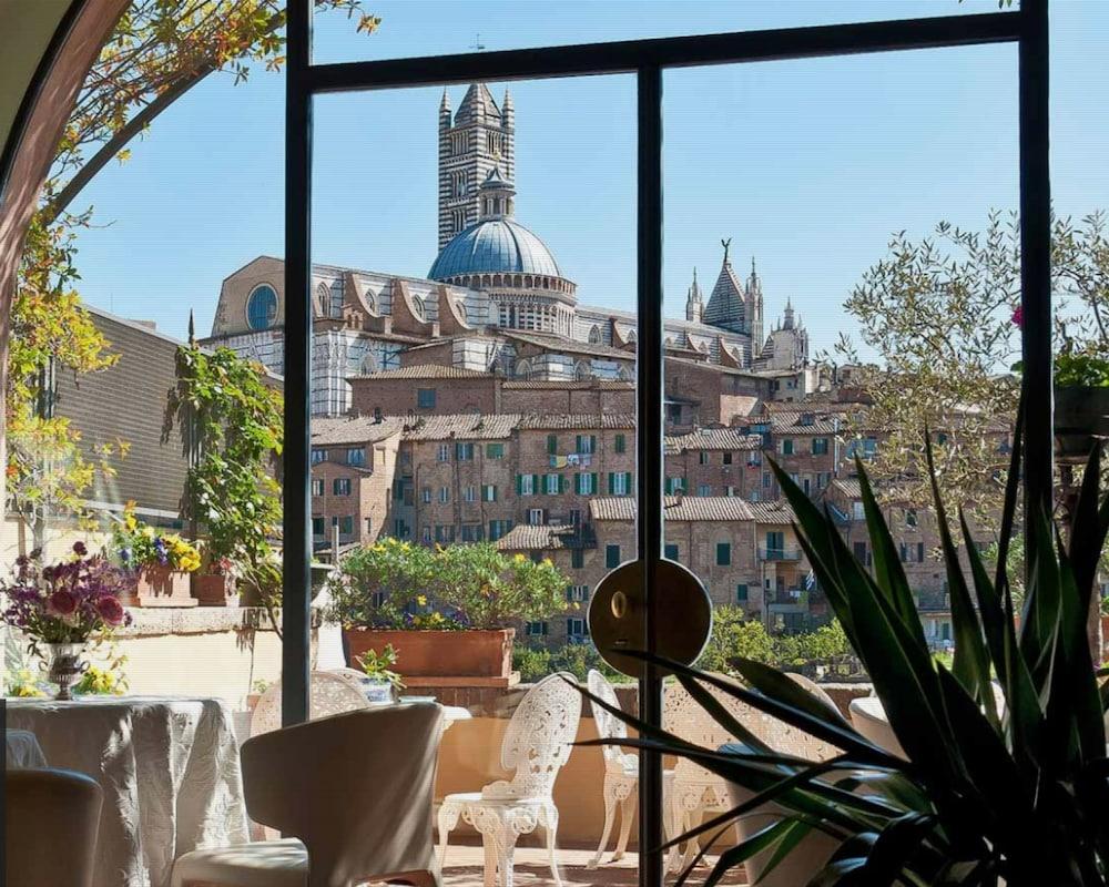 Residenza D'Epoca Campo Regio Relais Bed & Breakfast Siena Ngoại thất bức ảnh