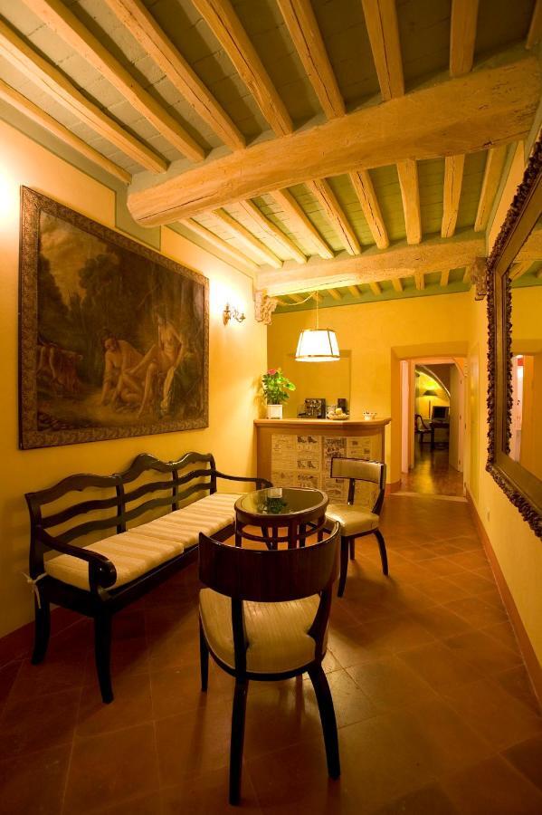 Residenza D'Epoca Campo Regio Relais Bed & Breakfast Siena Ngoại thất bức ảnh